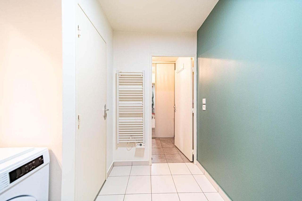 Le Petit Montel- Studio Avec Garage-Metro Valmy Lione Esterno foto